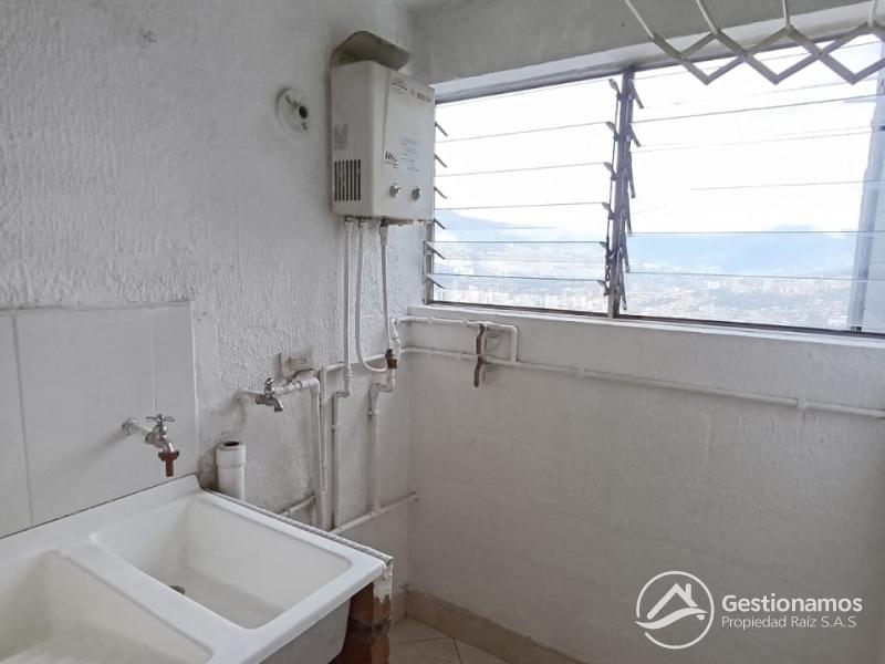 WhatsApp Image 2025-11-04 at 8.32.27 AM (1).jpeg